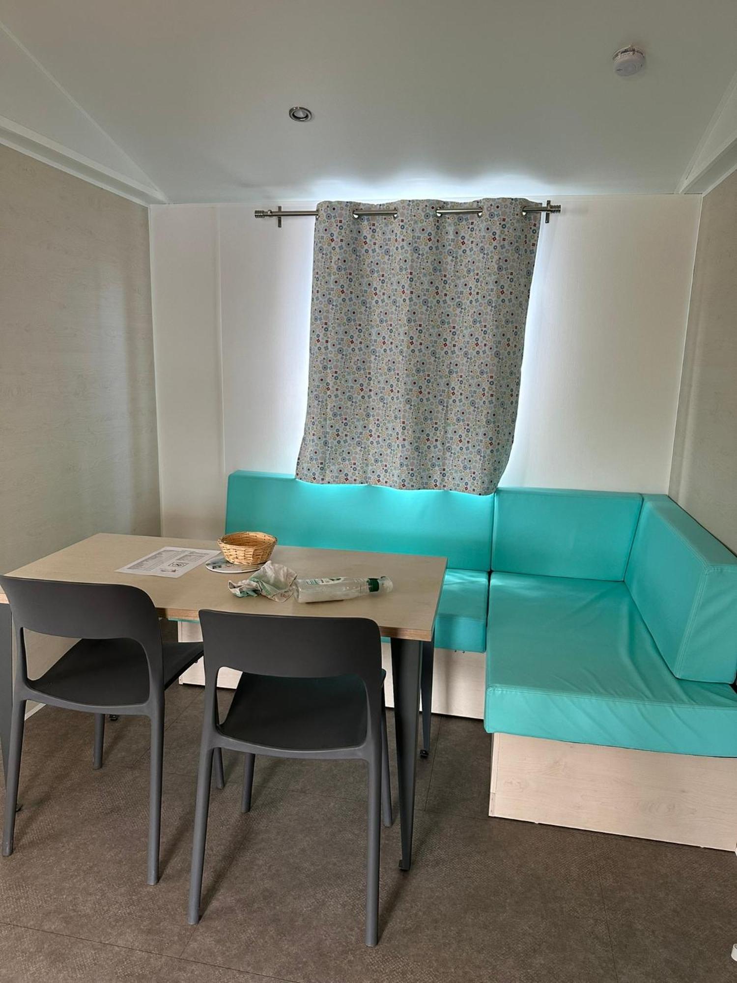 Camping Le Moulin De La Salle เลส์ซาบล์-โดล็อนน์ ภายนอก รูปภาพ