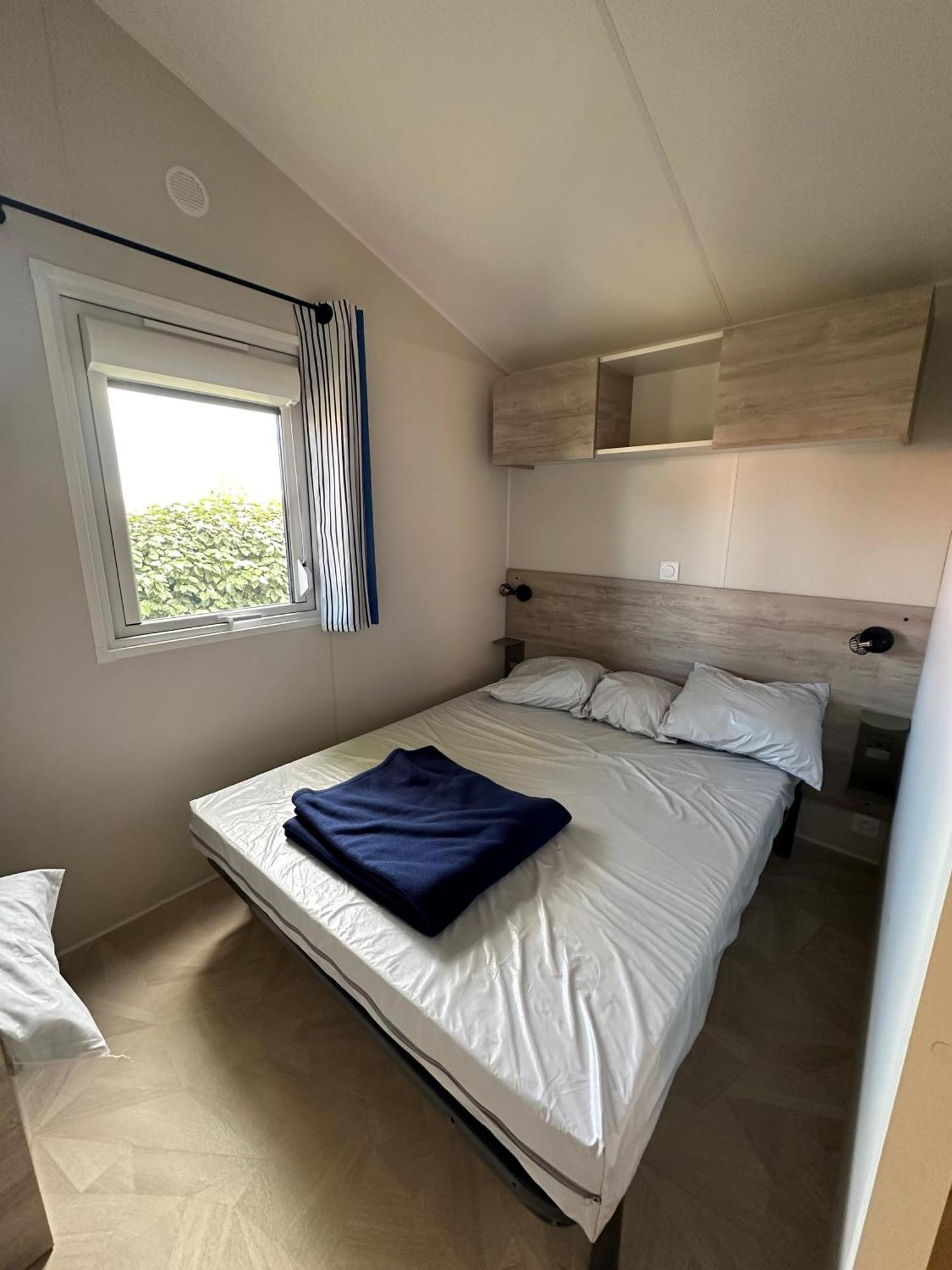 Camping Le Moulin De La Salle เลส์ซาบล์-โดล็อนน์ ภายนอก รูปภาพ