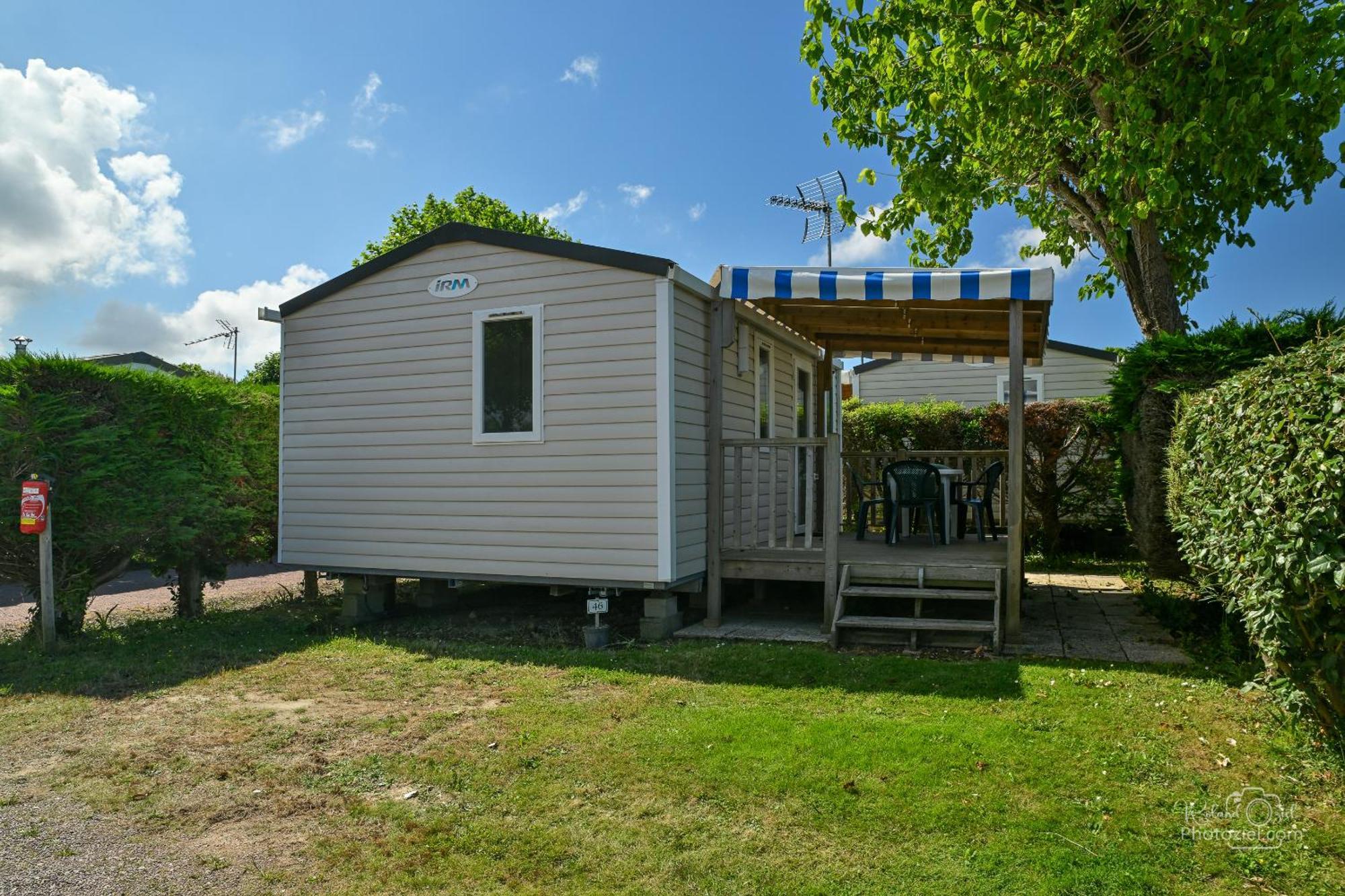 Camping Le Moulin De La Salle เลส์ซาบล์-โดล็อนน์ ภายนอก รูปภาพ
